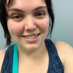 Meet your Posher, Carli